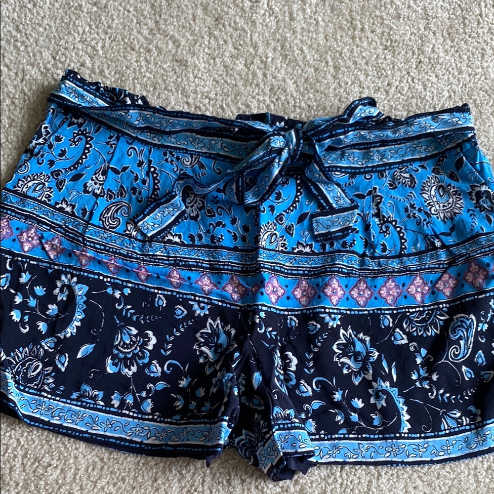 LOFT Paisley Print Shorts